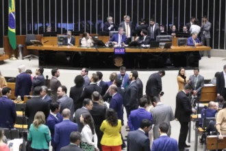 Câmara aprova projeto de lei que cria lista suja do racismo no esporte