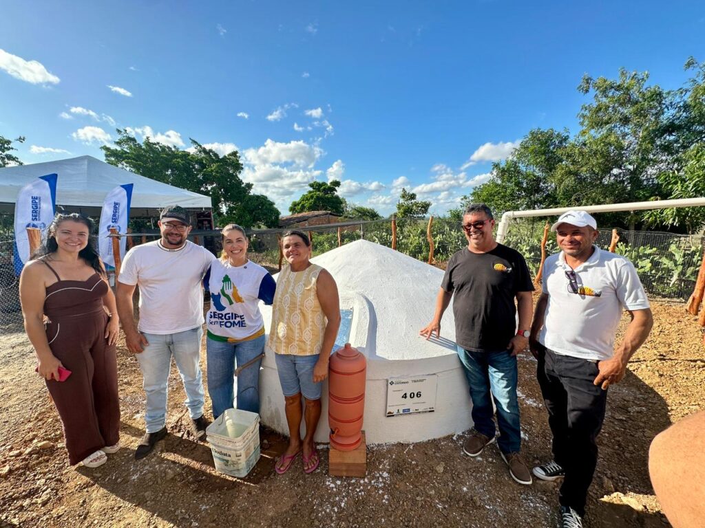 Governo de Sergipe entrega cisternas e garante acesso à água para famílias de Graccho Cardoso