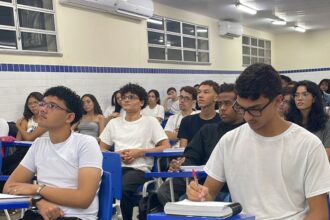 Primeiro Aulão de Atualidades e Redação do Pré-Universitário de 2026 acontece neste sábado, 28