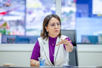 Prefeita Emília determina indenização a feirantes do Mercado Virgínia Leite e obras emergenciais de manutenção