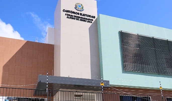 Prazo eleitoral pressiona eleitores e expõe corrida da Justiça Eleitoral para evitar exclusão nas urnas