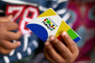 Caixa começa a pagar Bolsa Família de abril