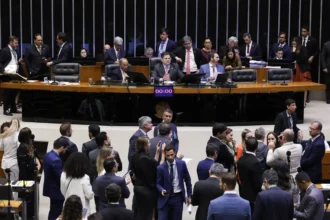 Congresso vota em 30 de abril veto de Lula a PL da Dosimetria