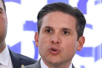 Motta diz que fim da escala 6×1 será debatida por meio de PEC