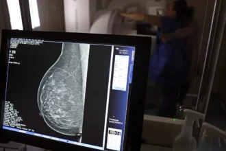Nova lei reforça direito a três folgas por ano para exames preventivos