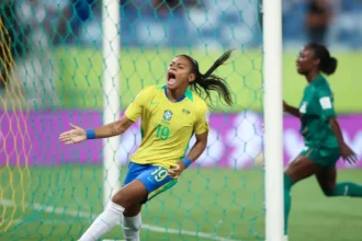 Seleção brasileira goleia Zâmbia por 6 a 1 no Fifa Series