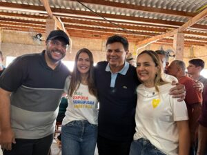 Ana Luíza participa de agenda política em Boquim e amplia presença no Centro-Sul sergipano 1 1d89f80b fdec 4905 b6a0 8396365c47ab 1