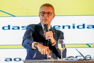 Fábio Mitidieri evita confronto e diz que cidadãos “estão comparando as gestões” após críticas de Belivaldo