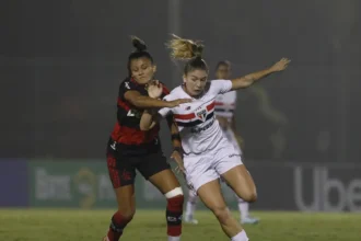 BR Feminino: São Paulo vence Flamengo para assumir vice-liderança
