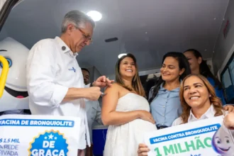 Brasil vacina mais de 1 milhão de gestantes contra VSR em bebês