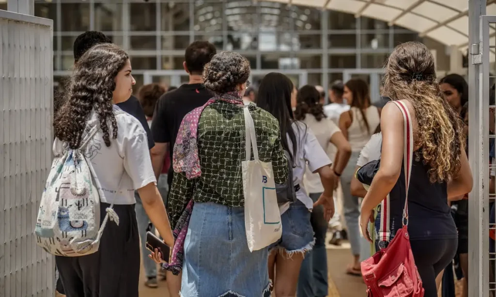 CNU 2025: nova portaria autoriza nomeação de 172 aprovados