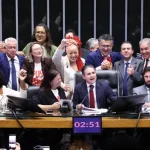 Câmara aprova, em dois turnos, PEC pelo fim da escala 6×1
