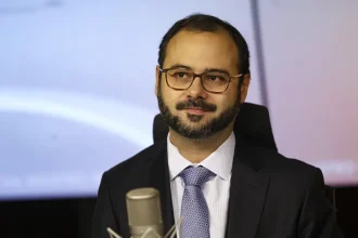 Governo avalia aumento de contratação pelo MEI com o fim da 6×1