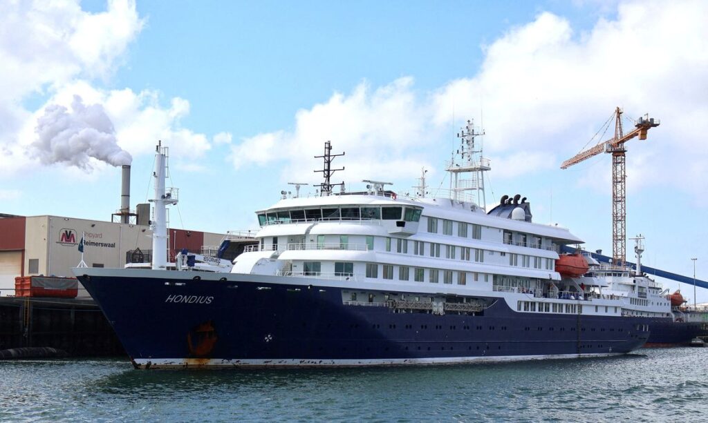 Hantavírus: OMS suspeita de rara transmissão entre humanos em navio