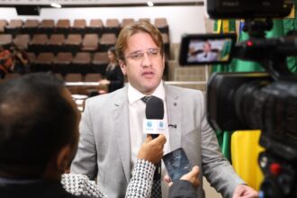 Entre a demolição e a preservação: Marcelo Sobral transforma impasse da Capela do Saco em pauta de Estado