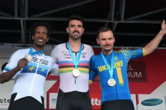 Lauro Chaman é ouro em etapa a Copa do Mundo de ciclismo de estrada