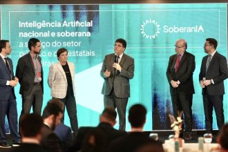 Novo programa de IA para serviço público inclui segurança e educação