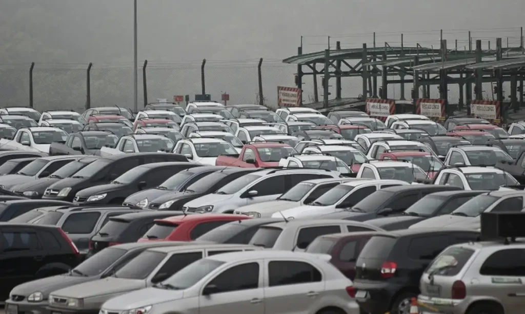 Produção de veículos cresce 2,4% em abril, diz Anfavea