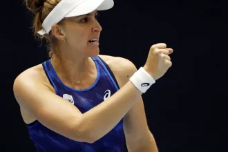 Roland Garros: Bia Haddad e Demoliner vencem estreias nas duplas