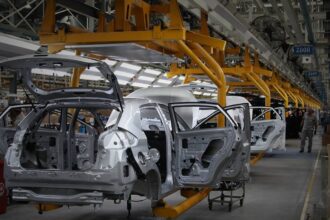 Venda de carros novos no país em 2026 atinge maior patamar desde 2013