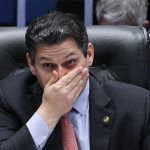 Alcolumbre mantém silêncio sobre 6×1 e oposição tenta preservar escala