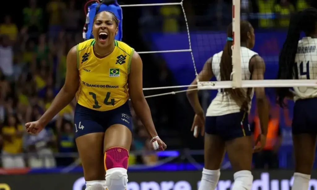 Brasil sofre, mas bate Itália por 3 sets a 2 na Liga das Nações